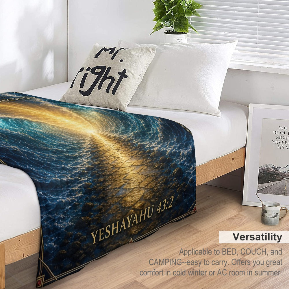Manta Cuando Pases por las Aguas, Yo Estaré Contigo – Yeshayahu 43:2 – 60×80 pulgadas (152×203 cm)